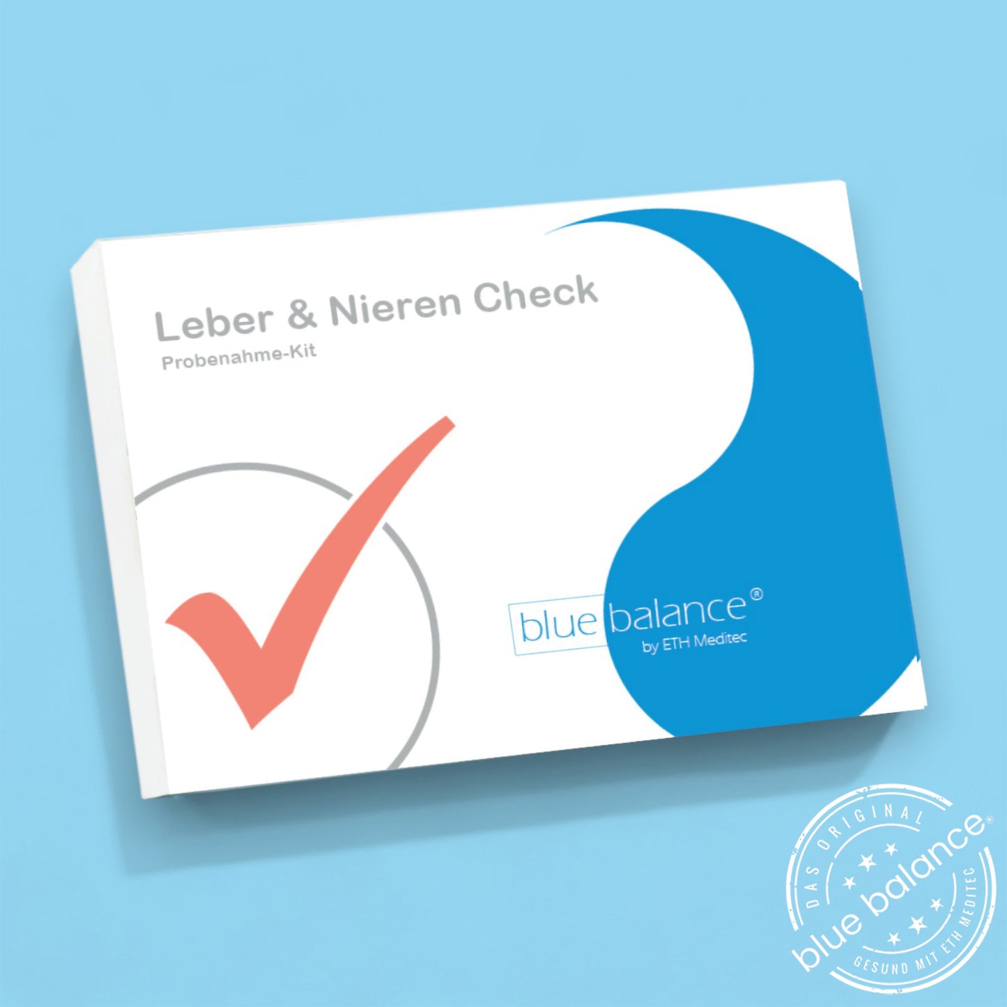 Machen Sie den blue balance® Leber Nieren Test und überprüfen Sie bequem von zu Hause aus die Gesundheit Ihrer Leber und Nieren. Mit detaillierten Informationen zu Transferasen, Phosphatasen, Bilirubin, Albumin und dem Kreatinin-Wert erhalten Sie einen umfassenden Einblick in die Funktion dieser lebenswichtigen Organe. Nutzen Sie diesen Test, um mögliche Probleme frühzeitig zu erkennen und Ihre Gesundheit aktiv zu unterstützen.